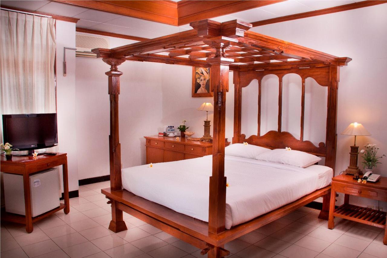 Bali Taman Beach Resort & Spa Lovina Pabean Buleleng Exterior foto