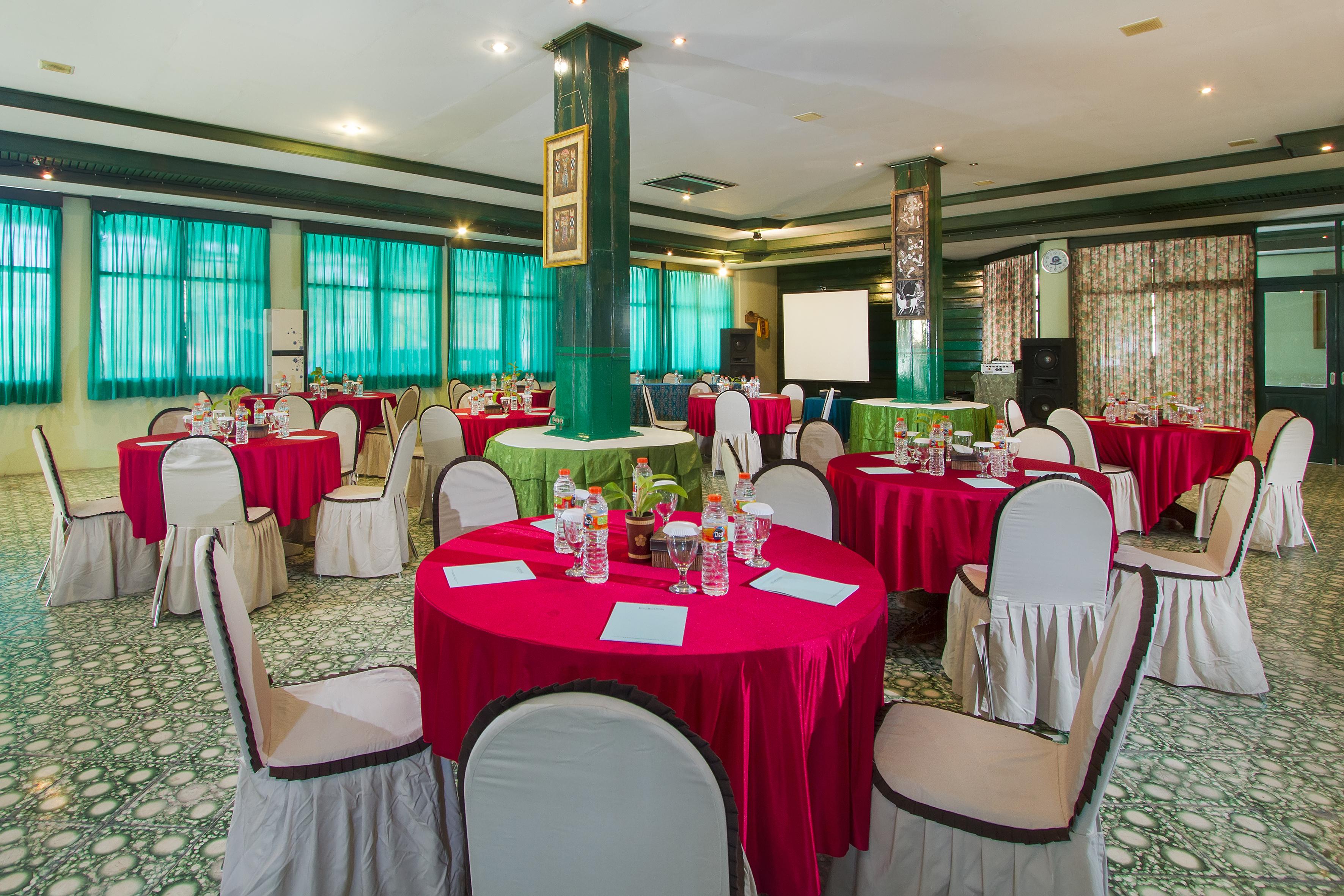 Bali Taman Beach Resort & Spa Lovina Pabean Buleleng Exterior foto