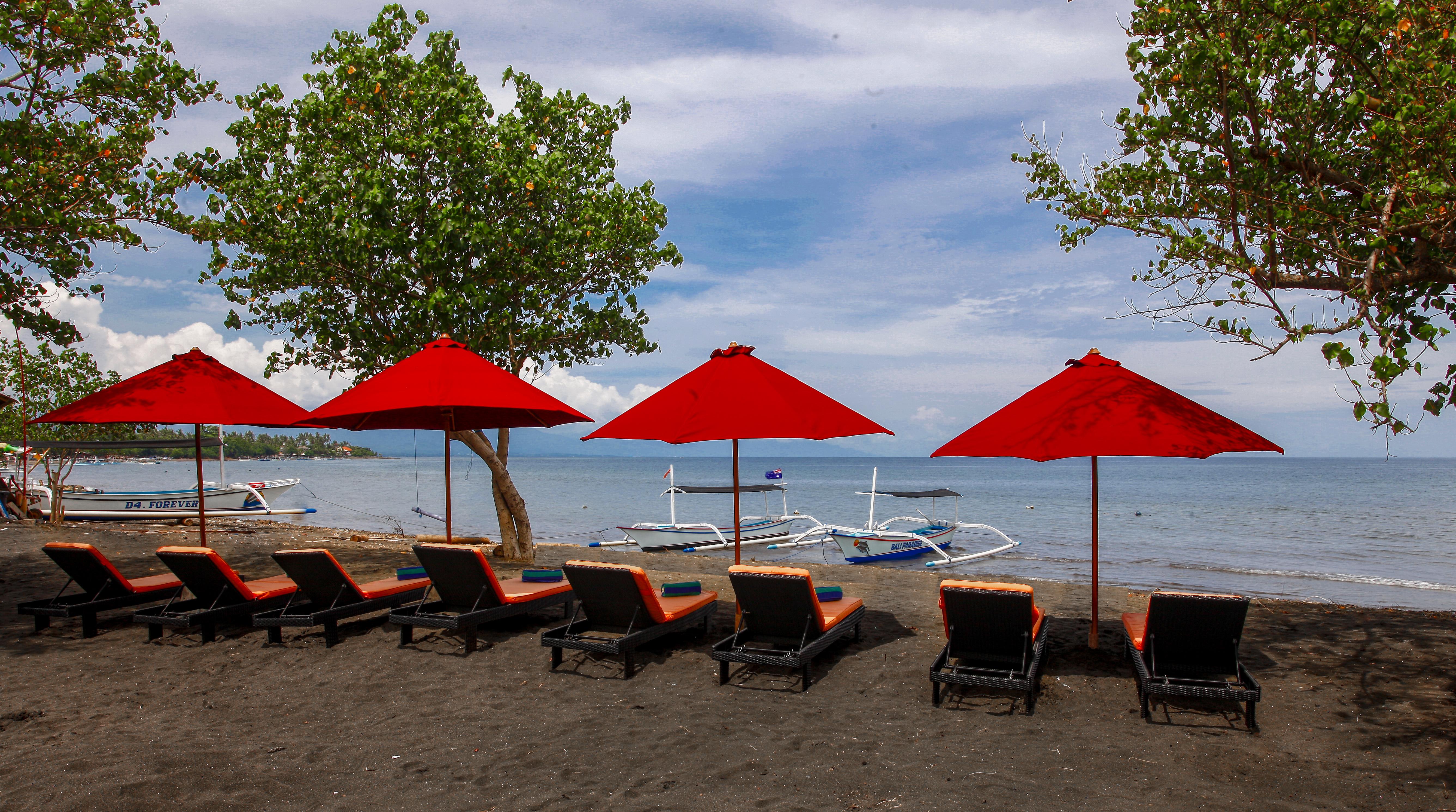 Bali Taman Beach Resort & Spa Lovina Pabean Buleleng Exterior foto