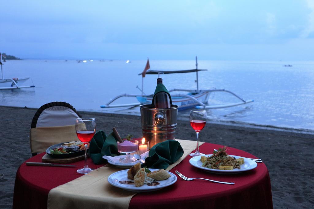 Bali Taman Beach Resort & Spa Lovina Pabean Buleleng Exterior foto