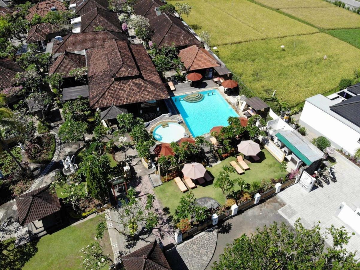 Bali Taman Beach Resort & Spa Lovina Pabean Buleleng Exterior foto
